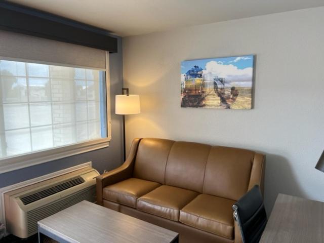 Garden Inn & Suites Hebbronville Zewnętrze zdjęcie