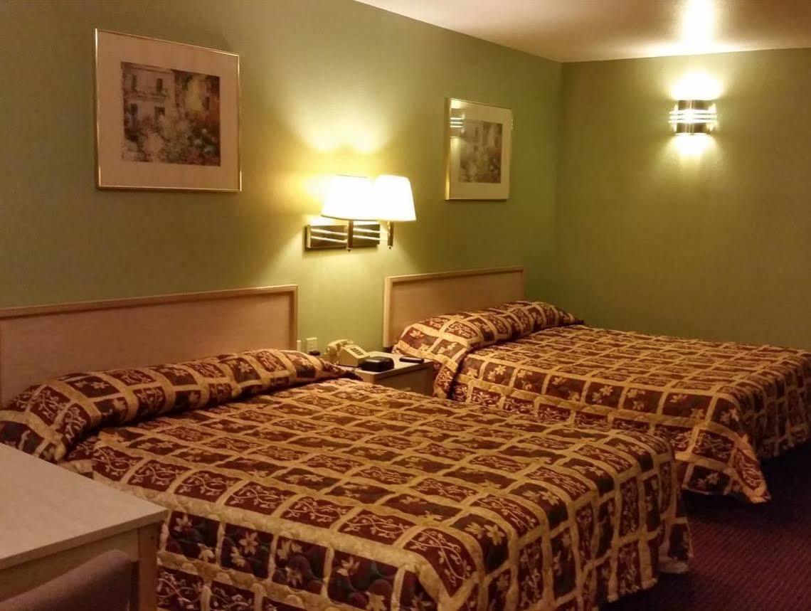 Garden Inn & Suites Hebbronville Zewnętrze zdjęcie